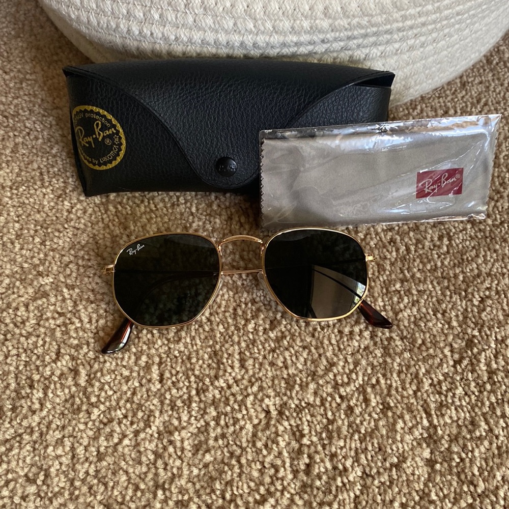 Open to offers! Ray-Ban hexagonal metal frames